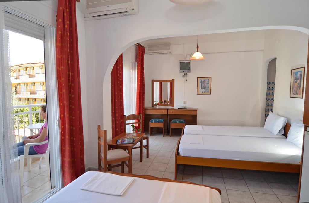 Hotel Triada Лименария Номер фото